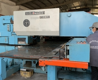 Mua máy đột sắt chất lượng cao, giá tốt tại Thi Nguyễn Tech